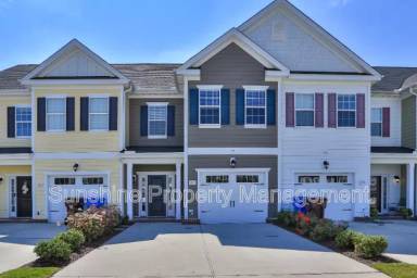 Main picture of 5115 Lombard St