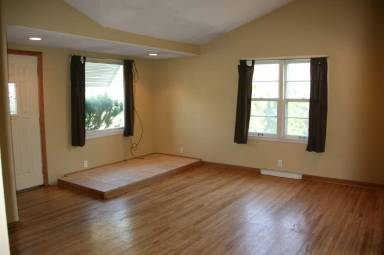 Main picture of 1112 Walnut St
