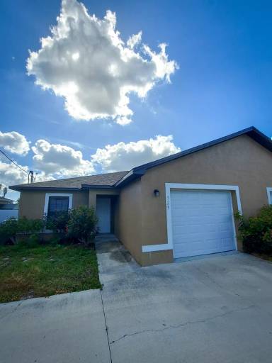 Main picture of 529 Cultural Park Blvd S