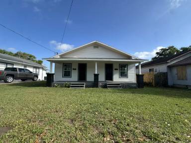 Main picture of 38039 Church Ave