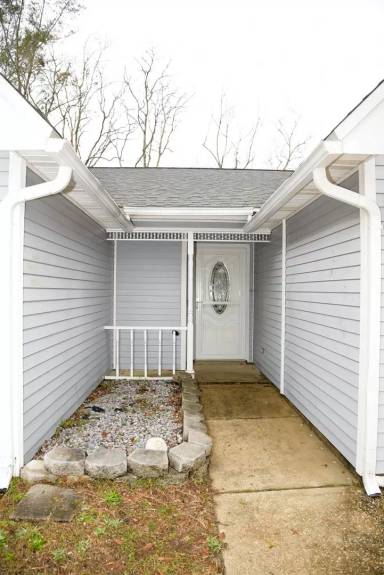 Main picture of 3024 Blue Pine Ln