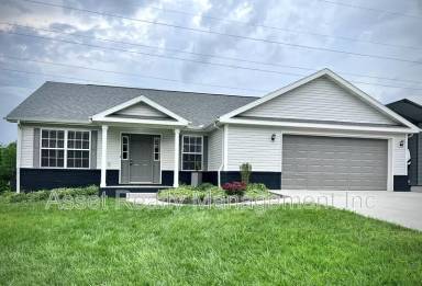 Main picture of 3905 Hillside Terrace Ln