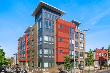 Main picture of 2920 Georgia Ave NW