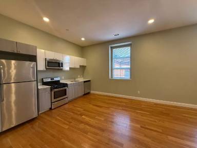 Main picture of 409 Dudley St
