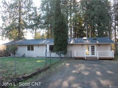Main picture of 5017 75th Ave SW