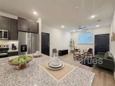 Main picture of 5900 Bend of the River Blvd