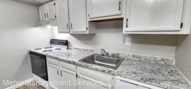 Main picture of Maple Park Valley Apartments