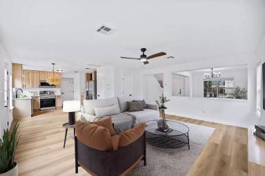 Main picture of 205 Indian Meadow Dr