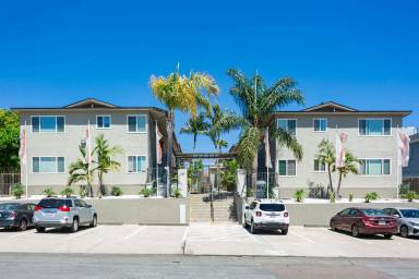 Main picture of 4149-63 1/2 Hamilton St