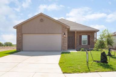 Main picture of 19930 Huckleberry St
