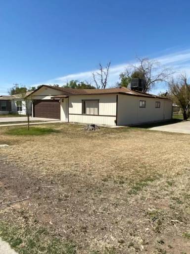 Main picture of 142 S Wilbur Ave