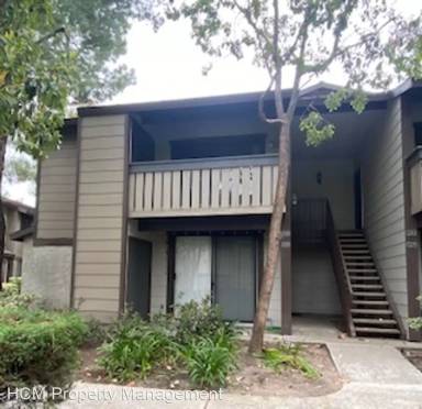 Main picture of River Oaks Apartments