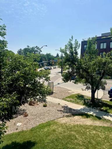 Main picture of 1405 Broadway