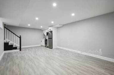 Main picture of 5126 Walton Ave