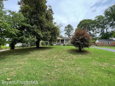 Main picture of 1013 Nancy Ave