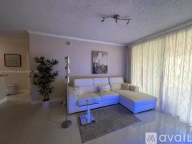 Main picture of Porto Bellagio Condominiums