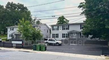 Main picture of 307 8th Ave E