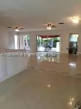 Main picture of 501 NE 180th Dr