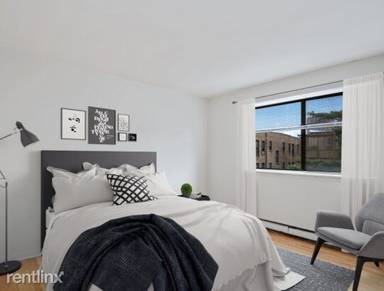 Main picture of 530 W Aldine Ave