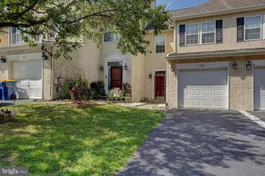 Main picture of 712 Kent Way