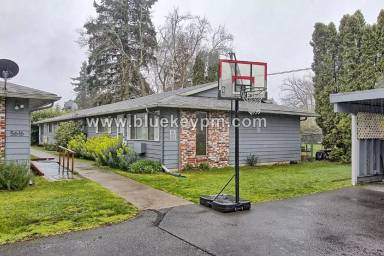 Main picture of 5616 SE Boise St