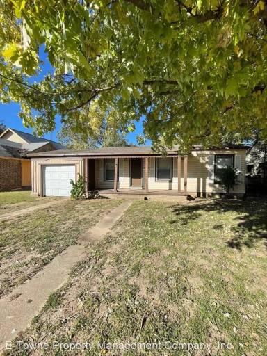 Main picture of 2302 W Randolph Ave