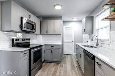Main picture of 21114 Albany Landing Ln