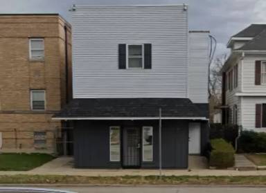 Main picture of 405 Lincoln Way W