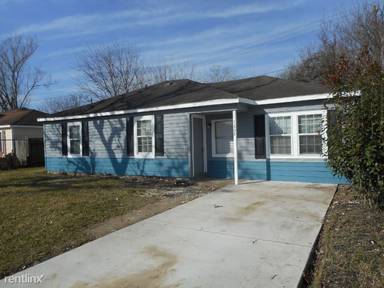 Main picture of 7602 Darnay Dr