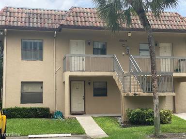 Main picture of 6808 Palmetto Cir S