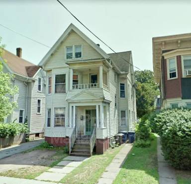 Main picture of 1644 Chapel St