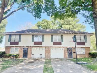 Main picture of 7513 Hawthorne Ave