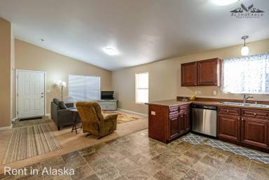 Main picture of 3800-66 S Lance B Cir