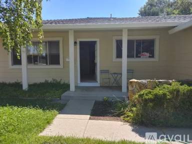 Main picture of 2074 Elmgrove Ln