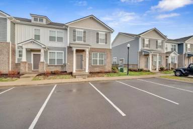 Main picture of 4228 Gandalf Ln