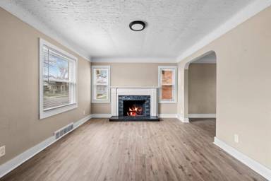 Main picture of 5250 Berkshire St