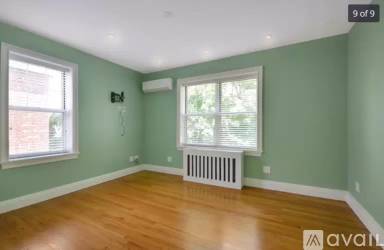 Main picture of 93 Greenvale Ave