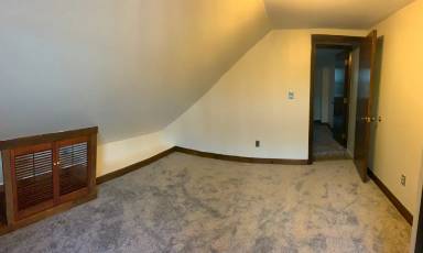 Main picture of 239 Grove St