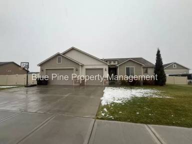 Main picture of 3780 Tawzer Way