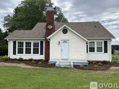 Main picture of 492 Myers Mill Rd