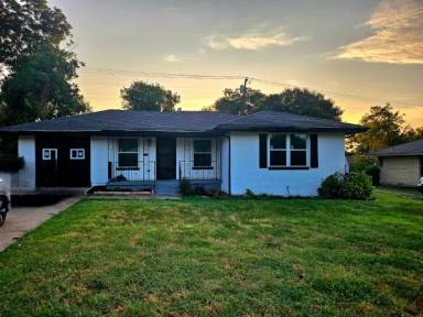 Main picture of 2814 Belknap Ave