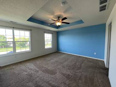 Main picture of 5891 Marble Cir