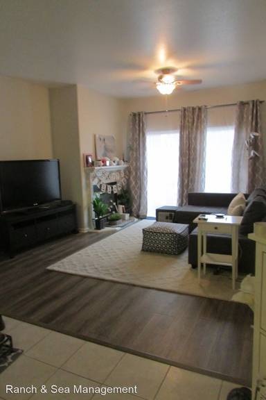 Main picture of 545 Lands End Way