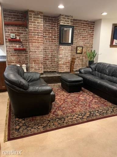 Main picture of 2819 13th St NW