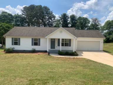 Main picture of 747 Laurel Ln