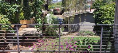 Main picture of 2491 Poli St