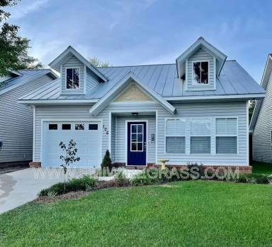 Main picture of 106 Hidden Sunset Dr