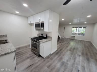 Main picture of 393 Adena St