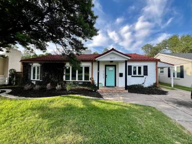 Main picture of 3017 28th St