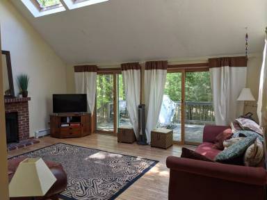Main picture of 39 Donovan Farm Rd